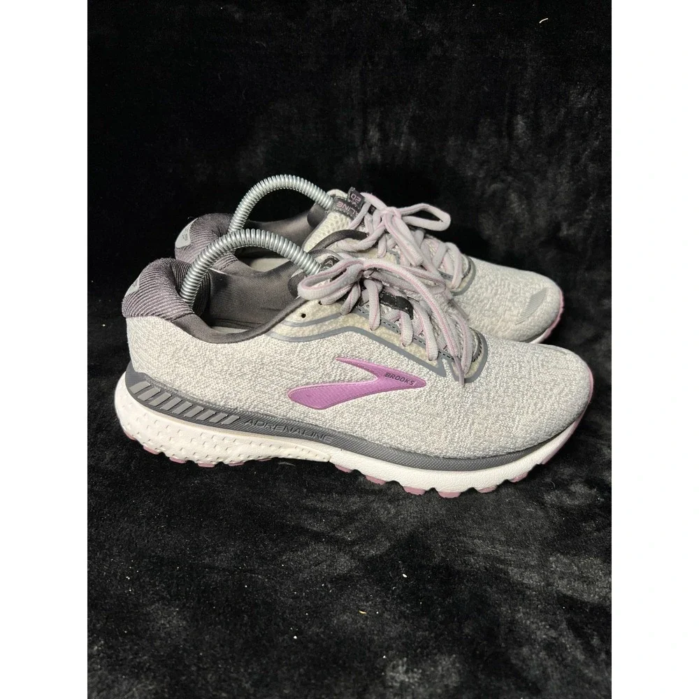 Brooks Adrenaline GTS 20 1202961B030 Womens US 9.5 B Running Shoes Gray Sneakers